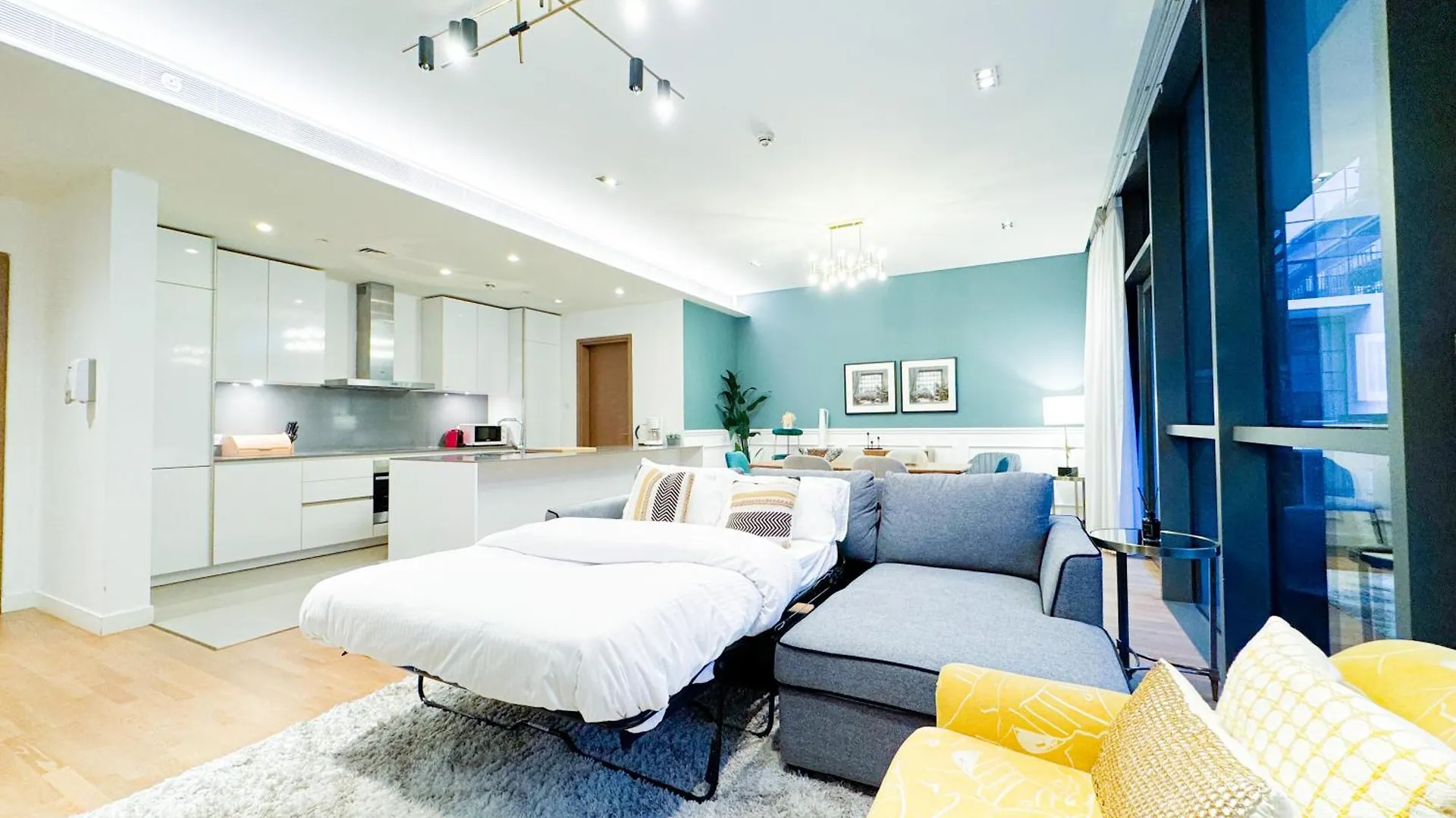 Luxury Apartment With Pool, Patio & Gym In City Walk By Aya Boutique Dubai