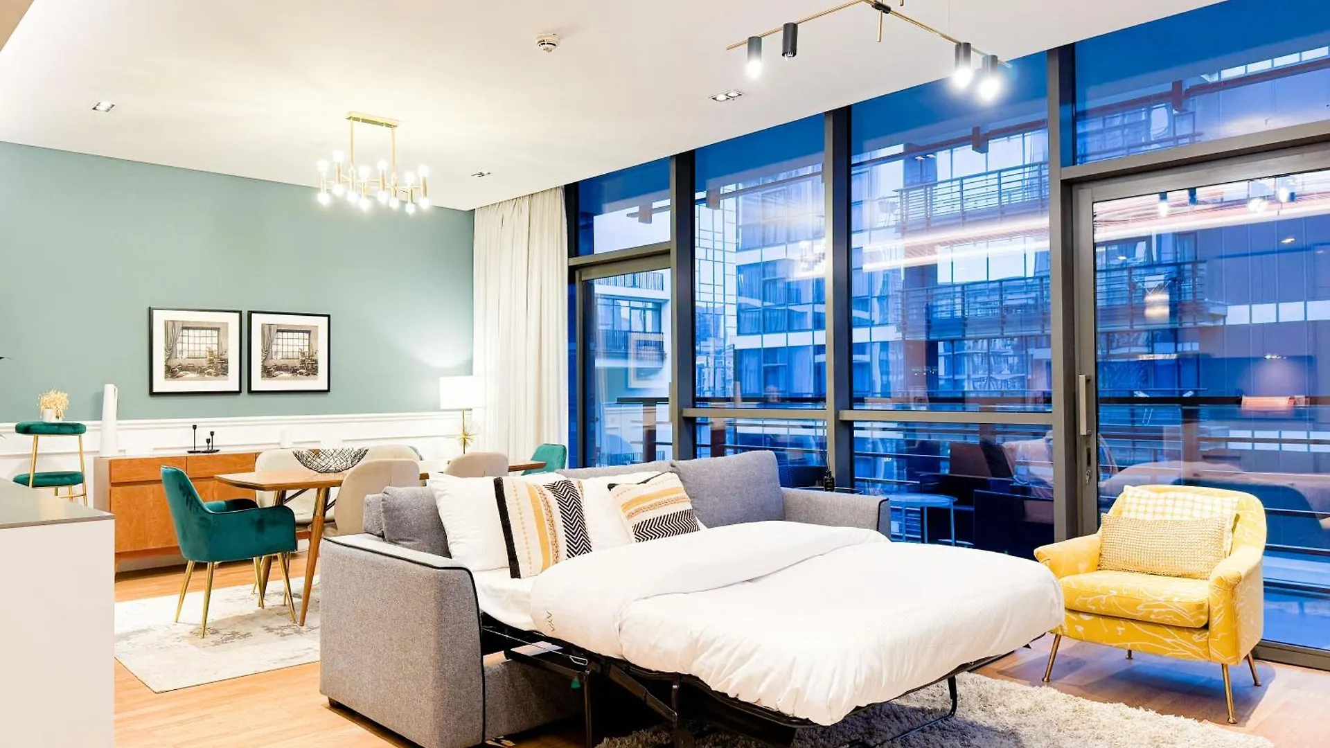 Luxury Apartment With Pool, Patio & Gym In City Walk By Aya Boutique Dubai