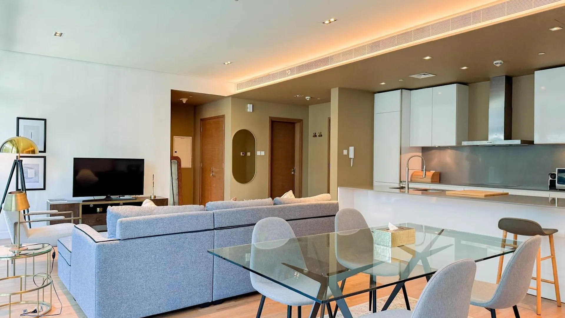 Luxury Apartment With Pool, Patio & Gym In City Walk By Aya Boutique Dubai 0*,